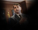 “A je kandidate për Presidente të Republikës a e një Ambasade?”, Kosumi kritikon Feride Rushitin për deklaratën