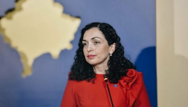Osmani në përkrahje të protestës në Shkup: Gjuha shqipe është e shenjtë, ngrihu në mbrojtje të saj