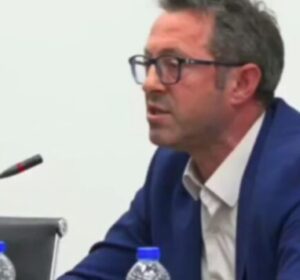 Krasniqi: Aplikuesve jashtë Kosovës që iu refuzohet regjistrimi nga KQZ mund ta bëjnë kundërshtimin brenda 24 orëve