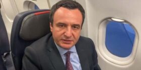 Kurti udhëtoi për në Austri, merr pjesë në Forumin Ekonomik të Vjenës