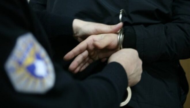 Arrestohet 23-vjeçari në Shtime për dhunë në familje, ndalohet për 48 orë