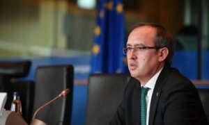 S’ishte në kongresin e partisë, deklarohet Avdullah Hoti