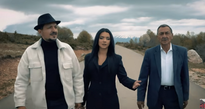 Hekuran Krasniqi vjen me projektin familjar “Tokë Shqiptare”