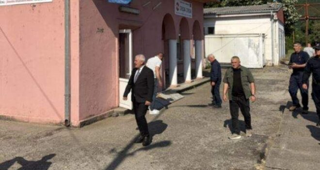 Kosova merr nën kontroll hekurudhën në veri, Sveçla: Është pjesë e rrjetit tonë