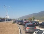 Kosovarët për Bajram drejt Shqipërisë, rritje e fluksit në Morinë