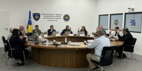 949 qendra votimi në 38 komuna, publikohet lista preliminare me mbi 2 milionë votues për zgjedhjet e 7 qershorit