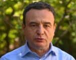 Kurti fton mërgimtarët që të regjistrohen për votim nga jashtë vendit