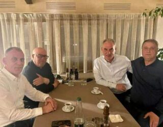Vëllezërit e Hashim Thaçit takohen me Fatmir Limajn