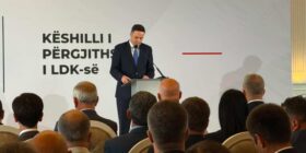 Abdixhiku propozon Vjosa Osmanin bartëse të listës së LDK-së dhe kandidate për presidente