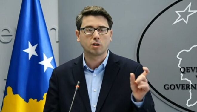 Hekuran Murati jep detaje për pakon “2.0”