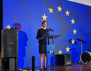 Palatova: Kosova duhet t’i bindë 27 shtetet anëtare për statusin e kandidatit në BE