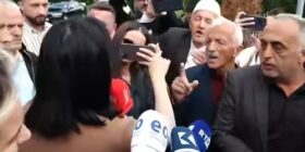 “Ti prej Prishtine po do me ruajt tokën tem”, protestuesit të tensionuar me Fitore Pacollin