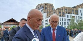 Haradinaj bën homazhe pranë varrit të Bahri Fazliut: Pasues i përpjekjeve për liri