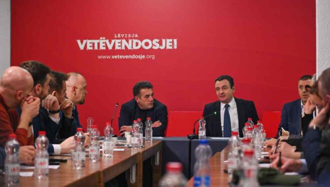 Vetëvendosje mban mbledhjen e Këshillit të Përgjithshëm