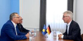 Takohet Hamza me ambasadorin Rudolph, flasin për zhvillimet politike dhe stabilitetin institucional