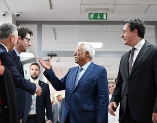 Kurti në takim me Costan: Kosova e gatshme për statusin e vendit kandidat në BE