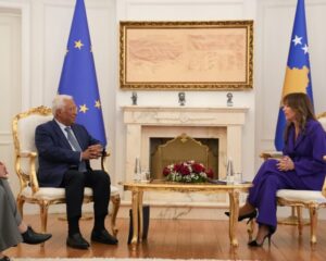 Rruga evropiane e Kosovës, temë diskutimi mes Haxhiut e Costas