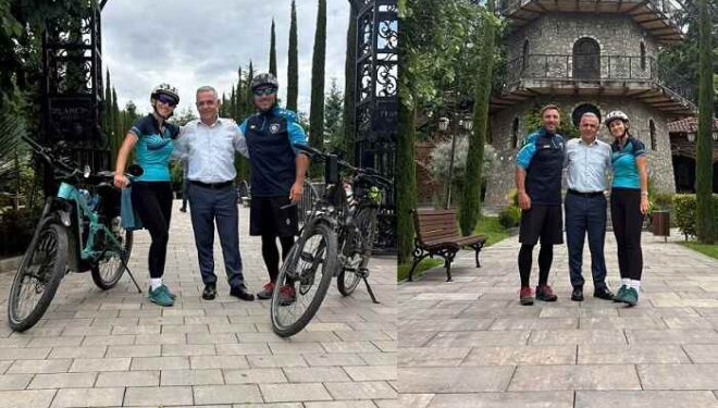 Ahmet Isufi pret çiklistët që udhëtuan nga Zvicra në Kosovë