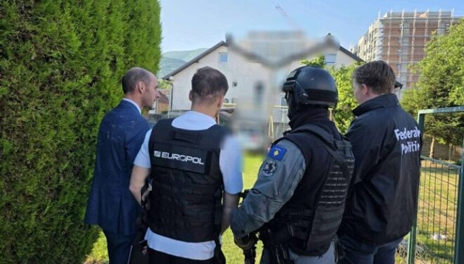Aksioni kundër krimit të organizuar, arrestohen pesë persona
