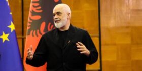 Rama për protestat: S’mund ta bëj përgjegjës Kurtin në sallahanet e Vetëvendosjes në Shqipëri