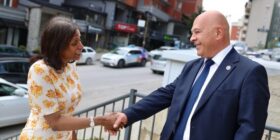 Gjini takohet me Prattipatin, diskutohet e ardhmja politike e vendit