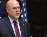 Hovenier: Nëse Kosova s’i përgjigjet ofertës së Trumpit për gazin, SHBA-ja mund të humbasë interesin për të