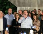 Reuters: Zgjedhjet në Kosovë nuk sjellin shumicë, Kurti kërkon bashkëpunim politik