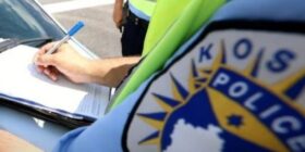 Mbi 2 mijë gjoba trafiku për 24 orë, Policia njofton për dhjetëra aksidente e disa të arrestuar