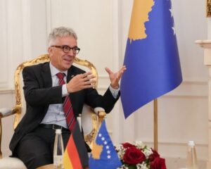Ambasadori gjerman për zgjedhjet: Po e vëzhgojmë procesin me katër ekipe