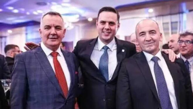 Abdixhiku iu kundërpërgjigjet menjëherë Gazmend Muhaxherit dhe Imri Ahmetit: Sabotues, pres dorëheqjet tuaja
