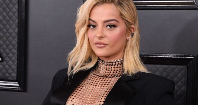 Bebe Rexha kërkon nga fansat që ta ndalin krahasimi në mes grave