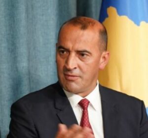 Haradinaj: 25 miliardë euro të shpenzuara, asnjë metër autostradë – Kurti shkon në Maqedoni të mburret me projektet e BDI-së