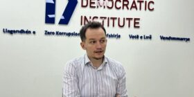 Cakolli: Më shumë se gjysma e fushatës zhvillohet në rrjete sociale, partitë e raportojnë vetëm një ‘porcion’ të shpenzimeve