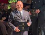 Nënkoloneli i FSK-së diplomon me sukses superior në Kolegjin e Luftës së Ushtrisë Amerikane