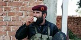 Komuna e Skenderajt publikon agjendën e ceremonisë së varrimit për Komandantin e UÇK-së, Sahit Jashari