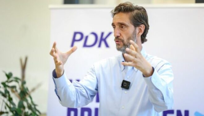 Uran Ismaili: Vetëvendosja e ka refuzu Adem Demaçin për president, sot mbajnë ligjerata për moral politik