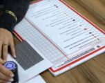Shqyen fletëvotimet në Drenas dhe Prishtinë, dy persona dërgohen në mbajtje