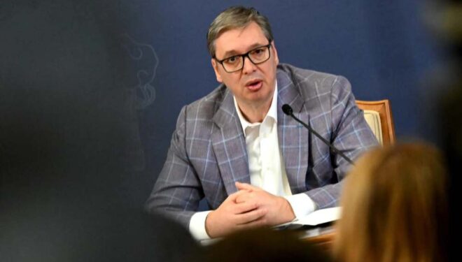 Vuçiq: Radoiçiqi nuk është kriminel, Vesellinoviqin nuk duhet ta ruajnë pjesëtarët e Xhandarmërisë