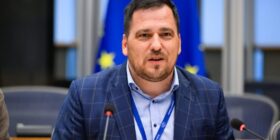 Deklarata e ministres serbe, eurodeputeti çek: Serbia të përjashtohet nga negociatat me BE-në
