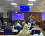 Kuvendi i Prishtinës miraton vendimin, hapet rruga për pagat e 25 edukatoreve të dy kopshteve Kuvendi i Prishtinës miraton vendimin, hapet rruga për pagat e 25 edukatoreve të dy kopshteve