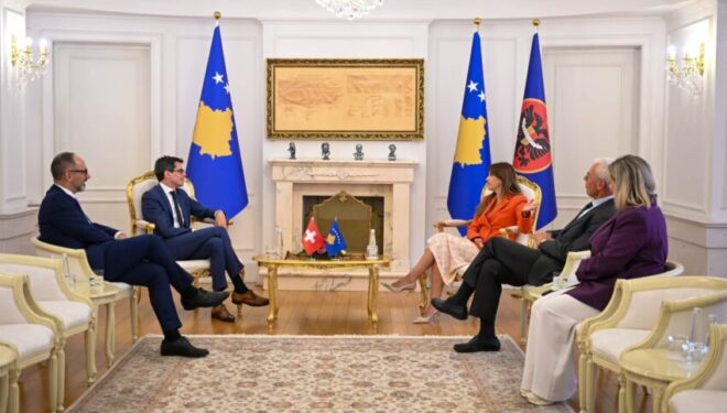 Haxhiu pret në takim lamtumirës ambasadorin e Zvicrës në Kosovë