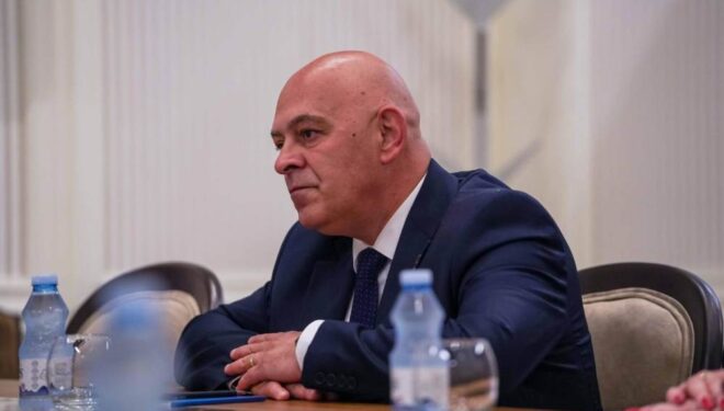 Gjini reagon pas mbylljes së qumështores Vita: Po u krijohet terren produkteve serbe në markete, të gjendet një zgjidhje e shpejtë