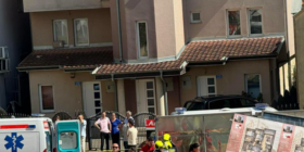 Konfirmohet nga Policia, dy punëtorë lëndohen pasi rrëzohet një kran në Prishtinë