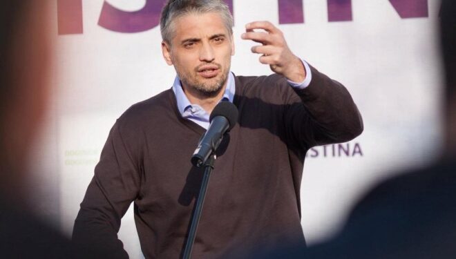 Çedomir Jovanovic: Iu kërkoj falje shqiptarëve dhe serbëve të Kosovës, asnjë njeri normal s’e mendon atë që e tha ministrja Paunovic