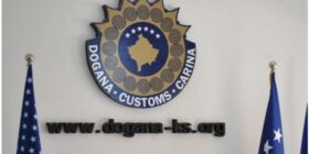 Dogana e Kosovës shënon rekord: Inkason mbi 1 miliard euro të hyra