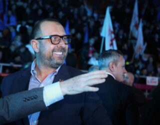 Dushi: Tri palë zgjedhjet e fundit treguan se LDK-ja nuk po rritet, kjo ka shkaktuar probleme brenda partisë