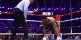 Anthony Joshua me stil, e nokauton boksierin shqiptar Kristian Prengën qysh në raundin e dytë