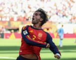 Spanja e ‘rrëzon’ Argjentinën nga froni, “Stuhia e Kuqe” është kampionia e re e botës Spanja e ‘rrëzon’ Argjentinën nga froni, “Stuhia e Kuqe” është kampionia e re e botës