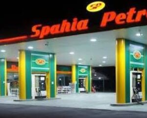 Skandali i radhës me naftëtarët: “Spahia Petrol” e Xhevat Spahisë kapet duke operuar pa leje, por nuk mbyllet
