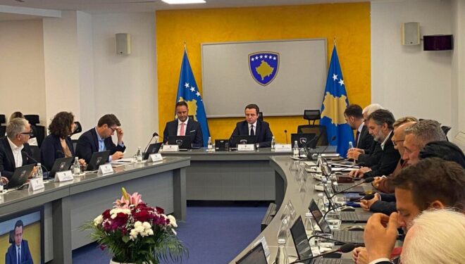 Kurti: Kthimi i ish-prokurorëve dhe ish-gjyqtarëve serbë duhet të bëhet vetëm sipas Kushtetutës dhe ligjit